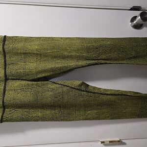 Lululemon Womens Size 8